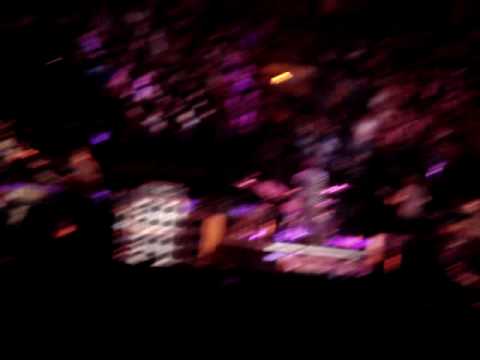 Pearl Jam - Soldier Of Love 5/17/2010 Boston, MA