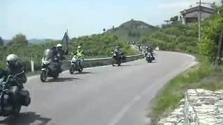 preview picture of video 'Valdobbiadene - La Strada del Prosecco in moto'