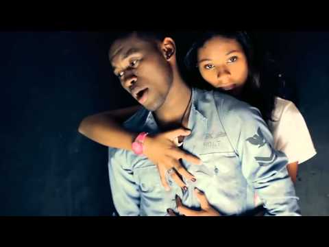 Ahssan Junior feat  Claudio Ismael   Quando Me Tocas Official Video   YouTube