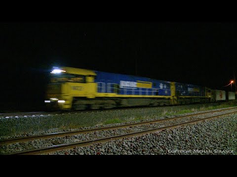 6MA5 Pacific National Container Train - PoathTV Australian Rail Freight Transport