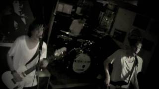 Misery Kids - Trapped /LIVE