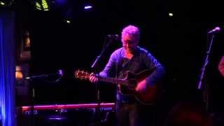 World Party - Is It Too Late - Under The Bridge 17/04/2013