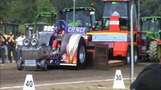 preview picture of video 'Rocket Science Edewecht tractor pulling 2012'