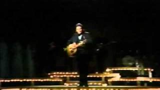 Johnny Cash: I Love You Because (solo 1970)