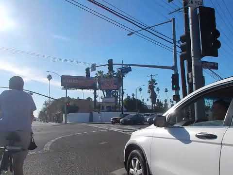 Honky Karen tries telling biker why she was honking at him for biking in bike lane Venice Dogtown LA