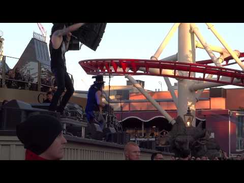 Slash live at Gröna Lund, Stockholm  31 May 2015  Bent To Fly