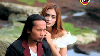 Download lagu Arya Satria Feat. Irenne Ghea - Kita Tak Mungkin Bersama | Dangdut ( Music Video) mp3 Download lagu Arya Satria Feat. Irenne Ghea - Kita Tak Mungkin Bersama | Dangdut ( Music Video) mp3