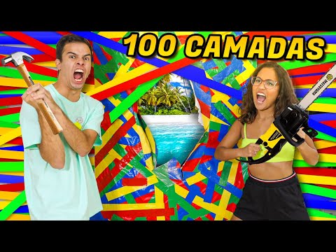 FICAMOS PRESOS DENTRO DE 100 CAMADAS DE FITA COLORIDA! - CONSEGUIMOS FUGIR!?
