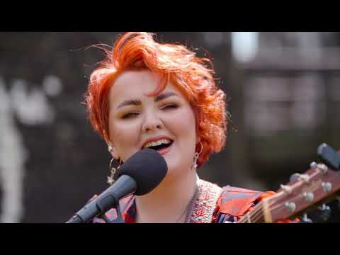 Bronwen Lewis Ffiliffest 2021