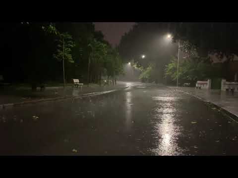Best Rain Sounds For Insomnia, Sleeping Within 10 Minutes Of Rain White Noise Lullaby ASMR