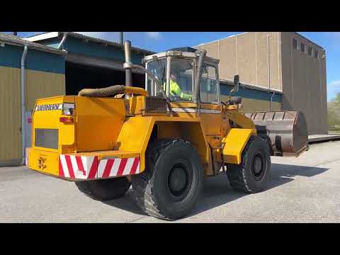 Video: Liebherr L531 wheel loader 1