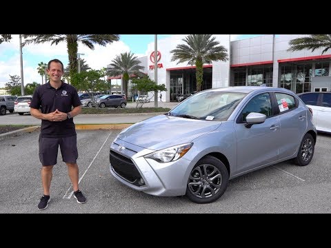 External Review Video eZ3V2I0nfKg for Toyota Yaris 4 (XP210) Hatchback (2020)