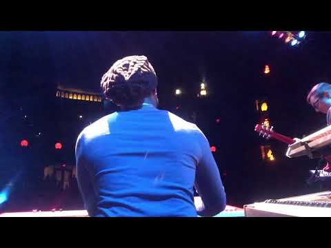 Vaughn V.Keys Henry Solo with Snarky Puppy(Gemini)