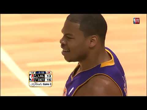 NBA Finals 2004 Game 3 Detroit Pistons vs. Los Angeles Lakers Chauncey Billups vs. Shaquille O'Neal