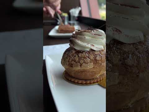 When your diet says NO but ÔFauria says BONJOUR BEAUTIFUL! 🥰#CroissantCaloriesDontCount #ofauria