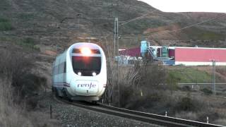 preview picture of video 'Renfe Alvia s-120 Barcelona-Bilbao cerca de Fuenmayor (La Rioja)'