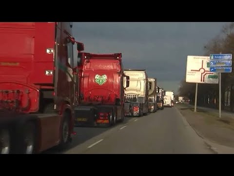 LKW-Schlangen in Kopenhagen: Trucker gegen neue Klima-Abgaben in Dänemark