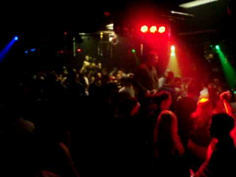 DJ Tony Gia @ Centrum