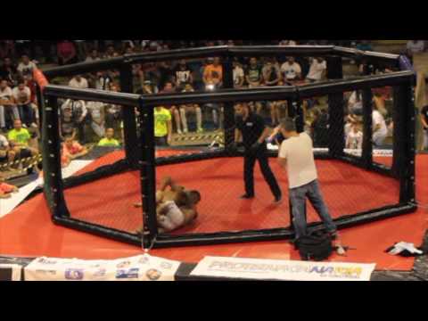 Madness 7 - Thiago Martins (7Islands) vs Jonay Sanchez (Black Lion Team)