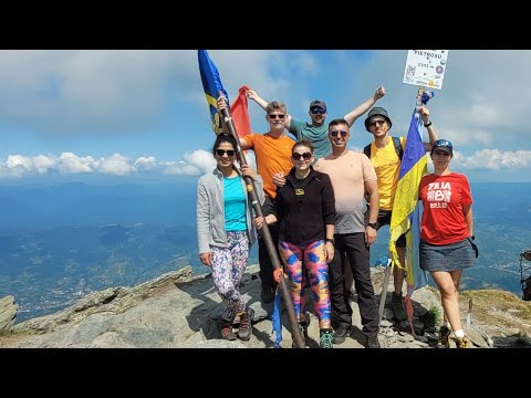 Vârful Pietrosul Rodnei: O Drumetie de Vis în Munții Rodnei