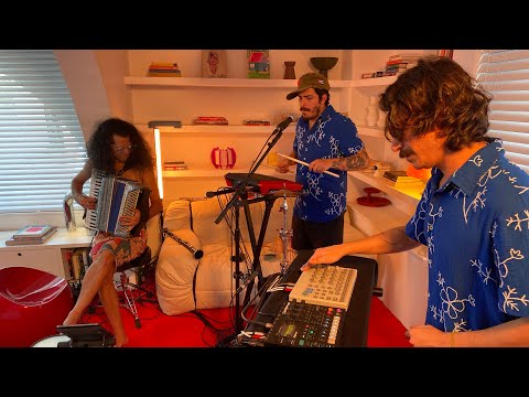 Lambada da Serpente - [FULL LIVE SHOW] - Uaiuai Studio