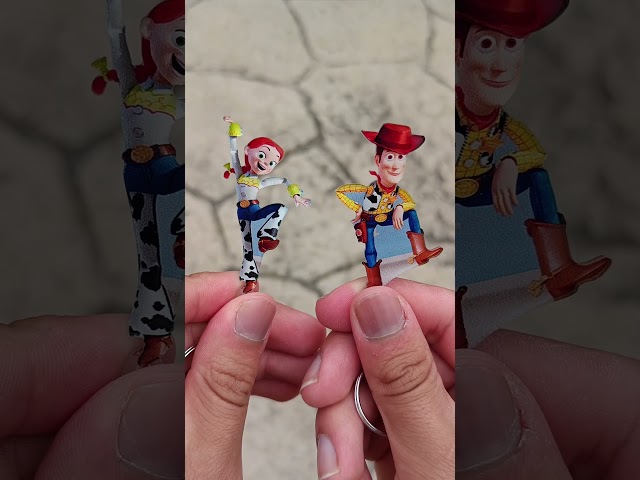 Vídeo relacionado con LParkin Original Star Acero inoxidable llavero Wars, Regalos para parejas de boda Wars I Love You I Know Llavero para novia, novio, marido, esposa, regalos para fans de star