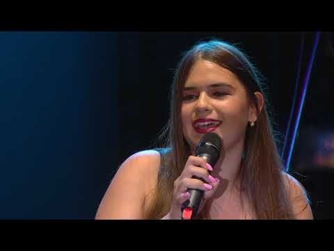 KICSIT SZOMORKÁS A HANGULATOM - BODROGI ENIKŐ