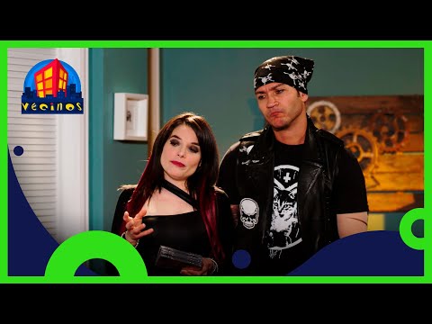 El Rock y el Reggaetón no se mezclan | Vecinos 2/5 C9 T14 | Distrito Comedia