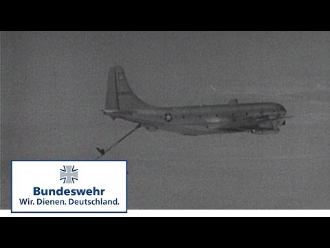 Classix: Tanken in 10.000 Meter Höhe (1967) - Bundeswehr