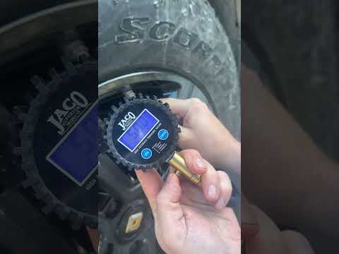 Digital Tire Gauge Real-Time Air Bleeder Demonstration
