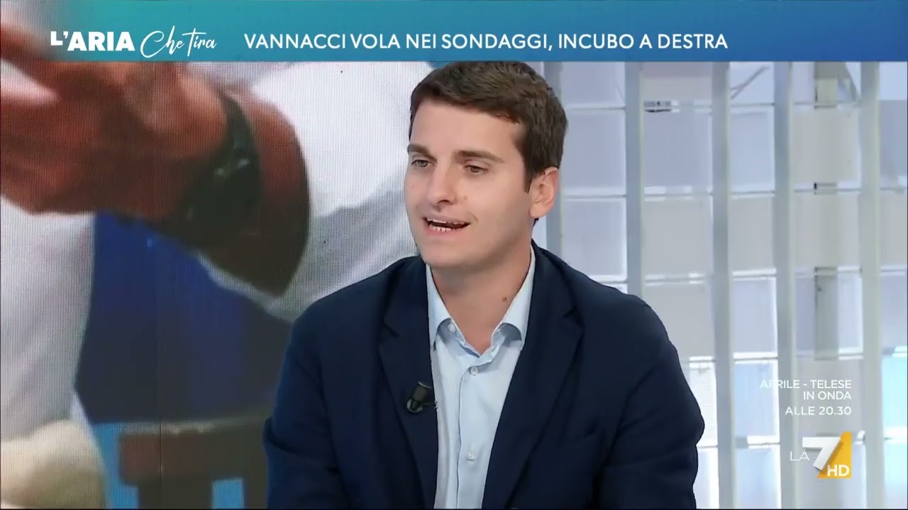 Giubilei su Vannacci: "Chiamarlo fascista gli fa un favore, sono i grillini di destra"