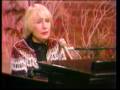 Blossom Dearie performs Lucky To Be Me