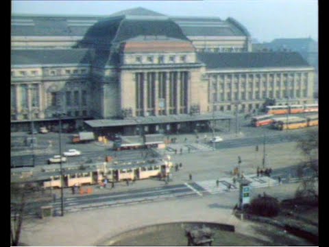 Der Leipziger Hauptbahnhof zu DDR   Zeiten