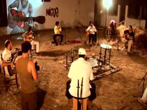 Los Delinqüentes y Tomasito - Uno mas