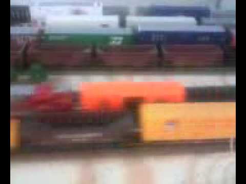 Santa Fe 5136 and Santa Fe steam meet