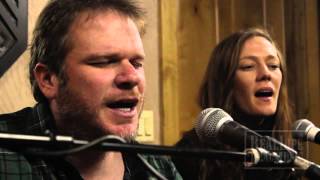 Jason Eady feat. Kelley Mickwee - "Judgement Day" (Acoustic) (Steamboat Music Fest)