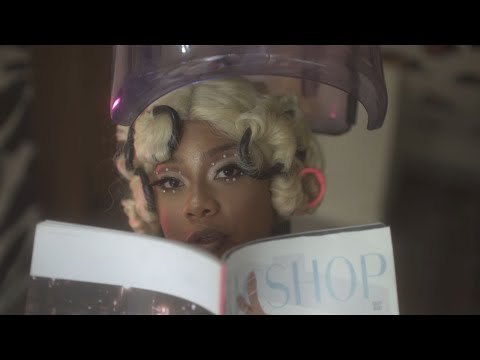 Ajuliacosta - O tipo de garota