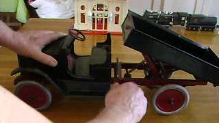 Vintage Buddy L Dump Truck