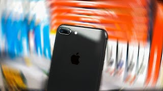 Video thumbnail for Das iPhone 8 im Jahr 2021? - iPhone 8 (Plus) Review by ClearTech