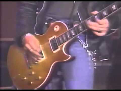 Video thumbnail for Tie Your Mother Down (Live on the Tonight Show with Jay Leno, 5th April 1993)