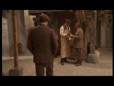 PUENTE VIEJO C969 - Bosco y Conrado se pelean en la plaza