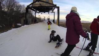 preview picture of video 'Kid's 1st Snowboarding Trip to Beech Mountain'