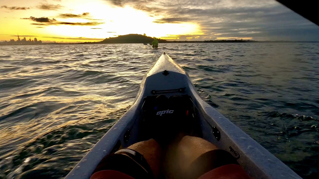 Evening paddle - Epic V7 surfski