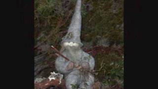 Rajaton- Tonttu (lyrics)