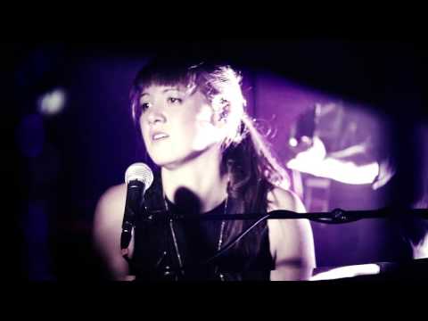 Sophie Hunger - Die Ganze Welt (Live at Kesselhaus, Berlin)