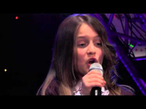 Georgiana Pislaru premiul I la Festivalul "Stea printre stele"