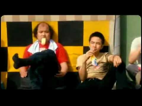 Hyeon Ju rocker Jang Keun Suk actor in The Happy Life movie チャングンソク 장근석