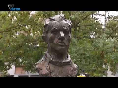 U pazinskom Parku velikana vraćena bista Vladimira Gortana