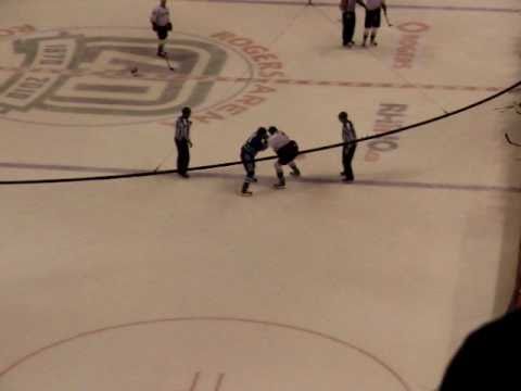 Fight Canucks vs. Ducks 12/08/2010