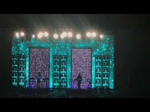 SHELTER Live Tour [Natural Light v. Goodbye to a World] NYC - MSG 11.18.16.